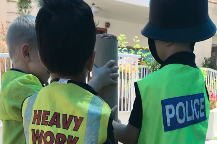 Dramatic Play, Community Helpers and an Exciting Field Trip at This Summer Camp in Dubai Dramatic Play, Community Helpers and an Exciting Field Trip at This Summer Camp in Dubai